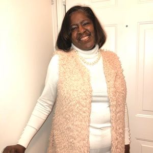 Meet your Posher, Sonya